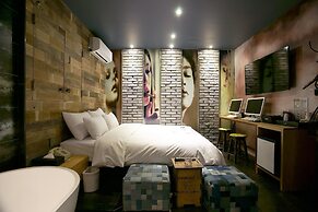 Hwagok Lush Hotel
