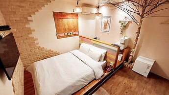 Hwagok Lush Hotel