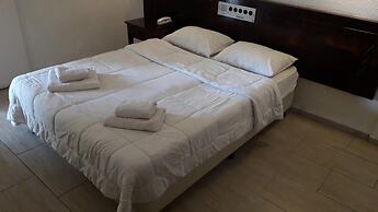 Boronia Hotel Apartments