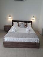 Boronia Hotel Apartments