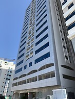 Luxury Furnished 3BR near LAKE Khalid