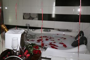 Douma Hotel