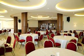 Douma Hotel