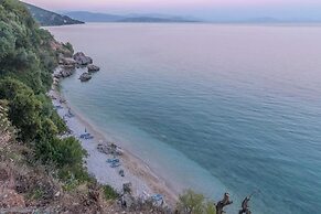 Akrogiali Apartments