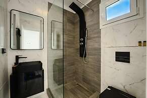 Akrogiali Apartments