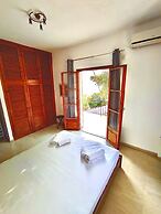 Akrogiali Apartments