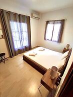 Akrogiali Apartments