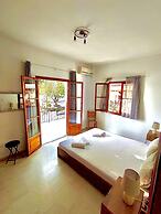 Akrogiali Apartments