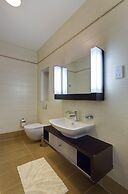 Waterfront LUX APT inc Pool, Sliema Upmarket Area