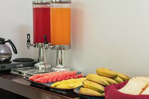 Noi Bai Ville Airport Hotel