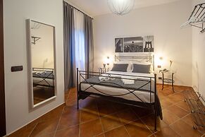 Casa Albergo Portale Pirrera