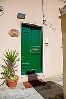 Casa Albergo Portale Pirrera