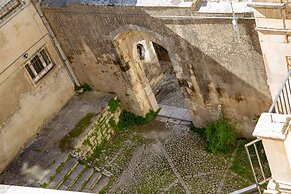 Casa Albergo Portale Pirrera