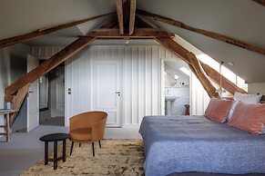 Domaine De Locguénolé & Spa