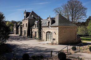Domaine De Locguénolé & Spa