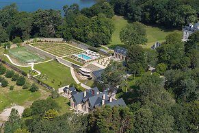 Domaine De Locguénolé & Spa