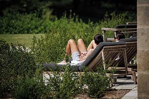 Domaine De Locguénolé & Spa