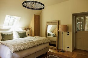 Domaine De Locguénolé & Spa
