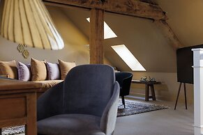 Domaine De Locguénolé & Spa