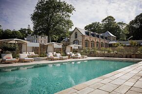 Domaine De Locguénolé & Spa