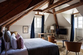 Domaine De Locguénolé & Spa