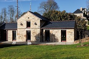 Domaine De Locguénolé & Spa