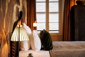 Domaine De Locguénolé & Spa