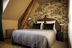 Domaine De Locguénolé & Spa