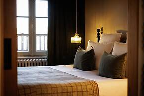 Domaine De Locguénolé & Spa