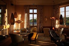 Domaine De Locguénolé & Spa