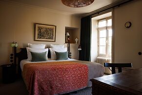 Domaine De Locguénolé & Spa