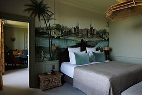 Domaine De Locguénolé & Spa