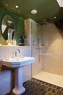 Domaine De Locguénolé & Spa