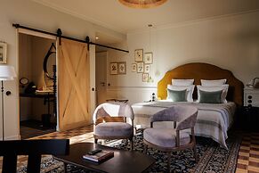 Domaine De Locguénolé & Spa