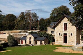 Domaine De Locguénolé & Spa