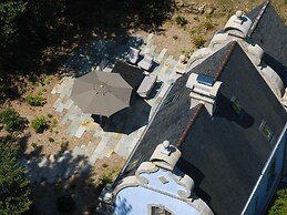 Domaine De Locguénolé & Spa