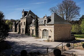 Domaine De Locguénolé & Spa