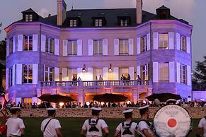 Domaine De Locguénolé & Spa