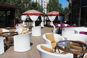 DZirconia Elagin Island Apartments