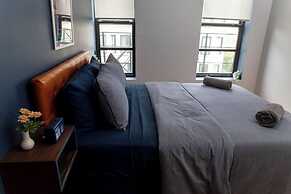 Chicago Parthenon Hostel