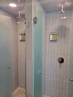 Chicago Parthenon Hostel