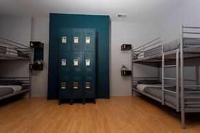 Chicago Parthenon Hostel