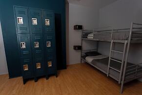 Chicago Parthenon Hostel