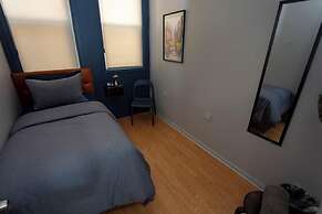 Chicago Parthenon Hostel