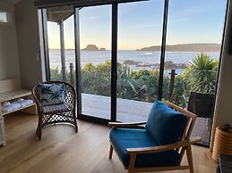 The Bay House Beachfront Accommodation