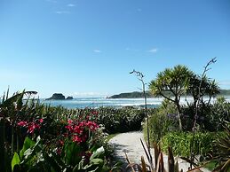 The Bay House Beachfront Accommodation