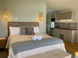 The Bay House Beachfront Accommodation