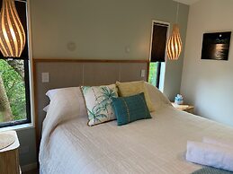 The Bay House Beachfront Accommodation