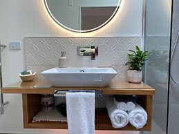 The Bay House Beachfront Accommodation