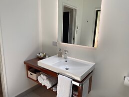 The Bay House Beachfront Accommodation